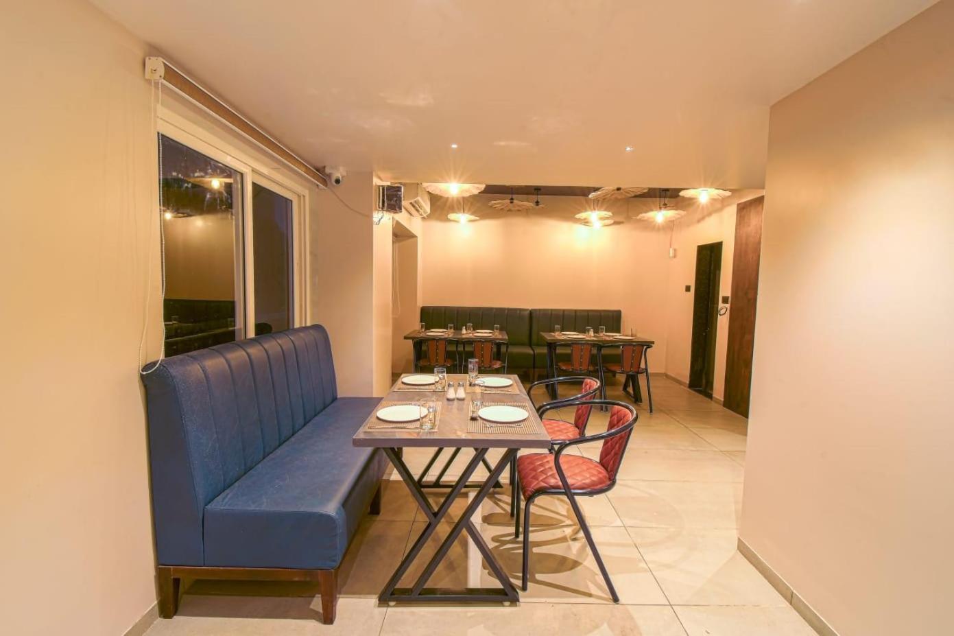 Hotel Vrindavan Deluxe Kolhapur Extérieur photo