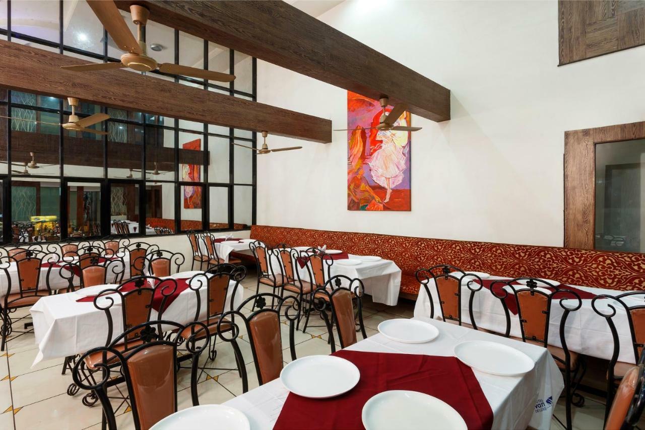 Hotel Vrindavan Deluxe Kolhapur Extérieur photo
